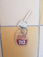712-es Relikvia Ezüstpart Silver Beach Szallodai , Hotel kulcstartó  kulcs