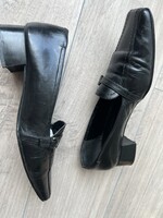Fekete  bőr mokaszin 38-as