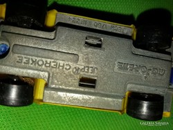 Régi még francia MAJORETTE JEEP CHEROKEE fém kisautó 1: 60 méret a képek szerint