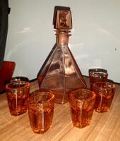 Lazac szinű art deco likőrös