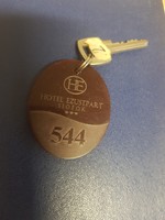 544-es Relikvia Ezüstpart Szallodai , Hotel kulcstartó  kulcs