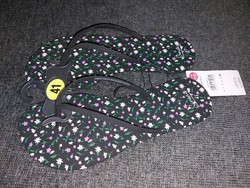 ÚJ 41-es Flip-flop papucs