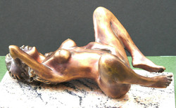 M. Nick “Erotika” bronzszobor
