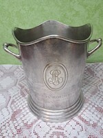 Ezüstözött pezsgő hűtő vödör