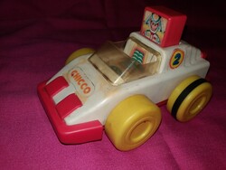 Vintage önműködő - Push N' Go - motoros MINŐSÉGI CHICCO OLASZ játékautó 20 cm  a képek szerint