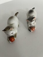 Zsolnay Cats, Pair