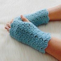 Világoskék - kézmelegítő (S-M) / Puha, elegáns, horgolt csipkemintás kézmelegítő / ujjatlan kesztyű