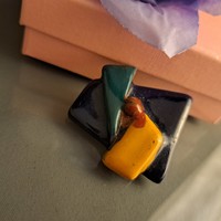 Iparművész  kerámia bross  4  cm-es