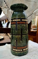 Retro váza geometria mintás