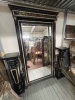 Boulle kastély tükőr