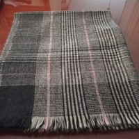 Hatalmas kockás sál, 74 x 186 cm + 2 cm rojt