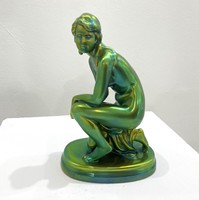 Zsolnay térdelő női akt eozin porcelán figura lány