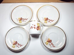 Retro porcelán teáskészlet kávéskészlet Hollóháza jelzett - hiányos - 1 db csésze, 4 db kistányér