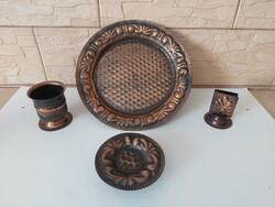 4 részes fém dísztárgy , egy tételként