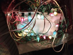 Retró fenyő izzó sor.