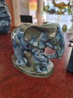 Zsolnay ritka formájú elefant.