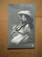 Antik képeslap - Húsvét, kislány, hegedű