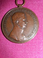 1917. IV. Károly Vitézségi Bronz Érem Kitüntetés FORTITUDINI A SZALAG AJÁNDÉK a képek szerint