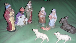 Antik papírmasé és bakelit BETLEHEM figurák Három Királyok Szentcsalád állatok egybe a képek szerint