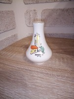 Porcelán váza, Misinatető, Pécs. 8,5 cm. Jelzett