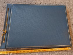 A régen Védett Gyógyszertárak albuma, fotók, leírások védettségi kritériumok. És Ma???????
