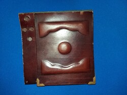 Régi vastag bőr bőrdíszműves füzet / napló notesz borító, írás alátét 14 x 12 cm a képek szerint
