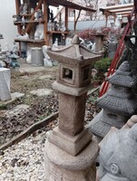 Japán kertépítő Kő lámpa 48cm Antik barna Feng Shui  kerti tó pagoda műkő szobor