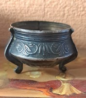 Antik orosz fém fűszertartó,kaviártartó üveg nélkül.d: 5 cm.4 cm magas.