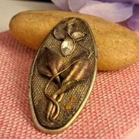 Iparművész   bross 4  cm-es