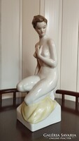 Porcelán akt figura térdeplő akt Nude Lady