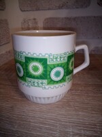 Zsolnay zöld mintás szoknyás porcelán bögre. Hibátlan. Jelzett