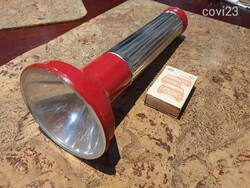 Retro újszerű nagyméretű fém rúd narva elemlámpa szocreál kádár
