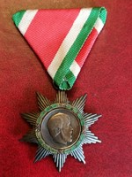 Magyar Szabadság Érdemrend ezüst fokozata 1946