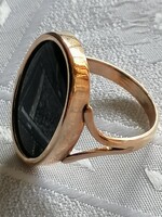 Ónixköves 14 K női gyűrű.