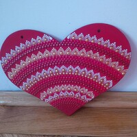 ÚJ! Piros Szív alakú fa ajtódísz mandala díszítéssel 25x20cm, kézzel festett