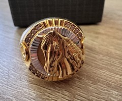 Arany gyűrű 22k Egzotikus