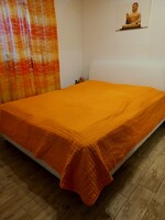 Új kétoldalas ágytakaró, ágyterítő 220x240, 2db párnával együtt