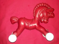 Extrém ritka méretű nagy DMSZ gurulós ló, paci, lovacska játék figura 34 x 25 cm a képek szerint