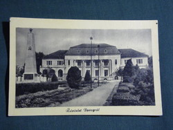 Képeslap,Dorog,József Attila művelődési ház,Orosz emlékmű,park látkép részlet, 1956-