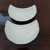 2 db Fehér Herendi porcelán csonttányér