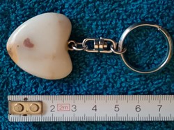 Kulcstartó féldrágakő szív alakú csiszolt onix