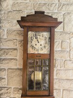 Antik falióra feles ütős csiszolt üveg,Óràs mester műhely jelzett.Bruno Richard Hromada.. Cseh óràs