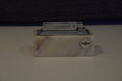 Milicz márvány öngyújtó A153