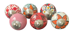 S6-52  Vintage stílusú porcelán bútorgomb szett (6 db-os)