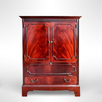 Vintage-style Sideboard or Glass Cabinet