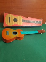 Régi Orosz fém játék gitár