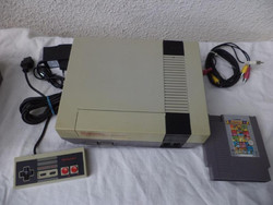 Nintendo NES csomag + játék (1449)