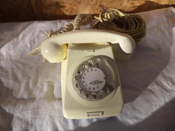 Retro bézs színű tárcsás telefon, Mechanikai (876)