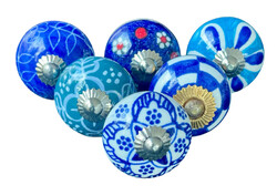 S6-47  Vintage stílusú porcelán bútorgomb szett (6 db-os)