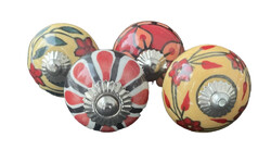 S4-2 Vintage stílusú porcelán bútorgomb szett (4 db-os)